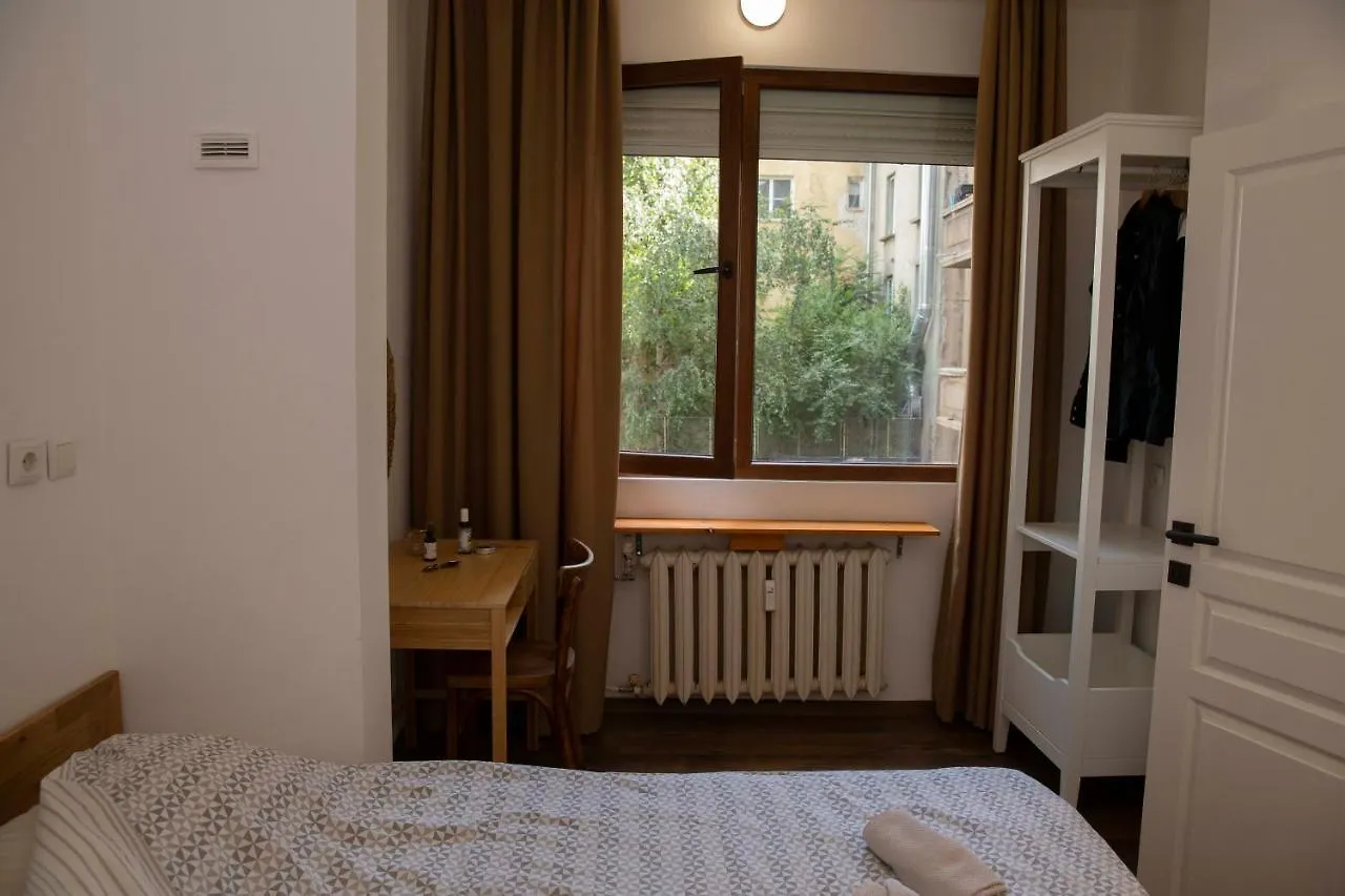 Central Sofia 3-Bedroom Apartment - Urban Art Gallery - Free Parking! Bulgaria